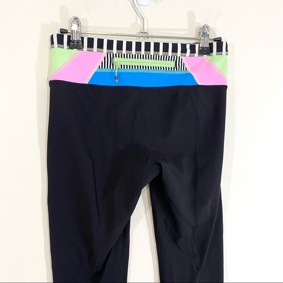 Lululemon Seawheeze Run Inspire Crops Half Marathon 2013 Pastel Rainbow Stripe 4 - Picture 5 of 8